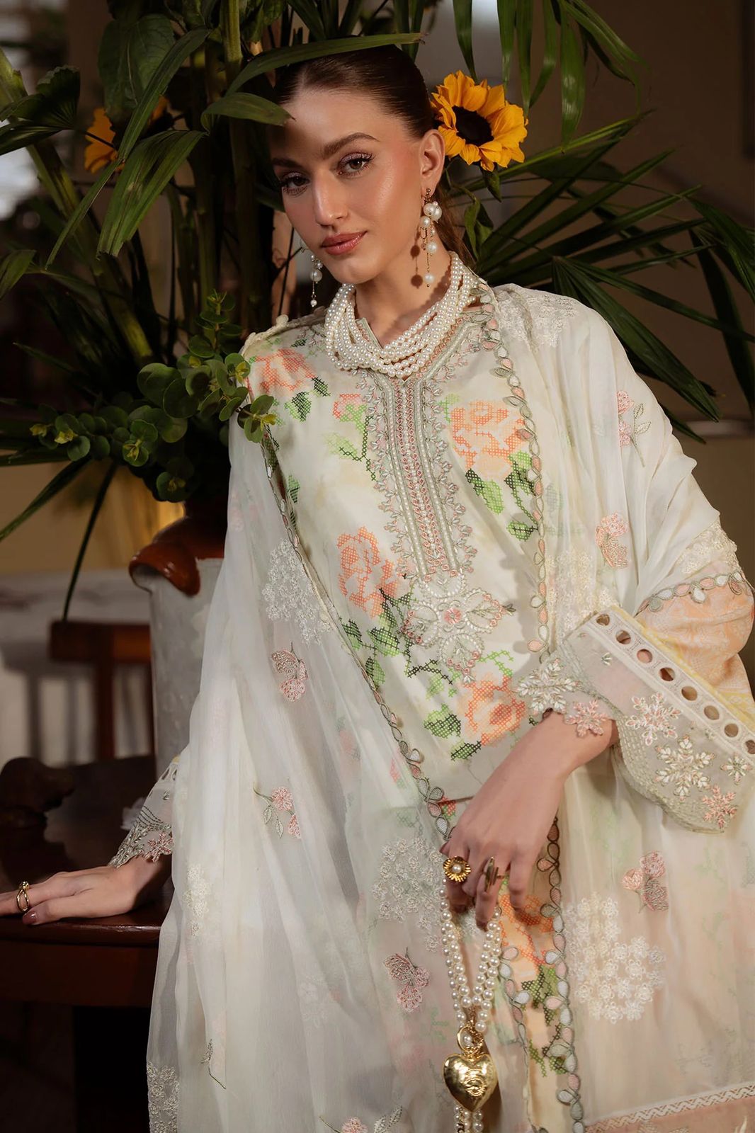Nureh Luxury Printed Lawn Collection 2026 | Premium 3 Piece Unstitched Suit with Heavy Embroidered Shiffon Dupatta